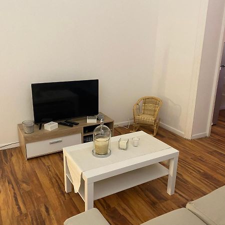 charmant deux pièces a Coudekerque-Branche Appartamento Esterno foto